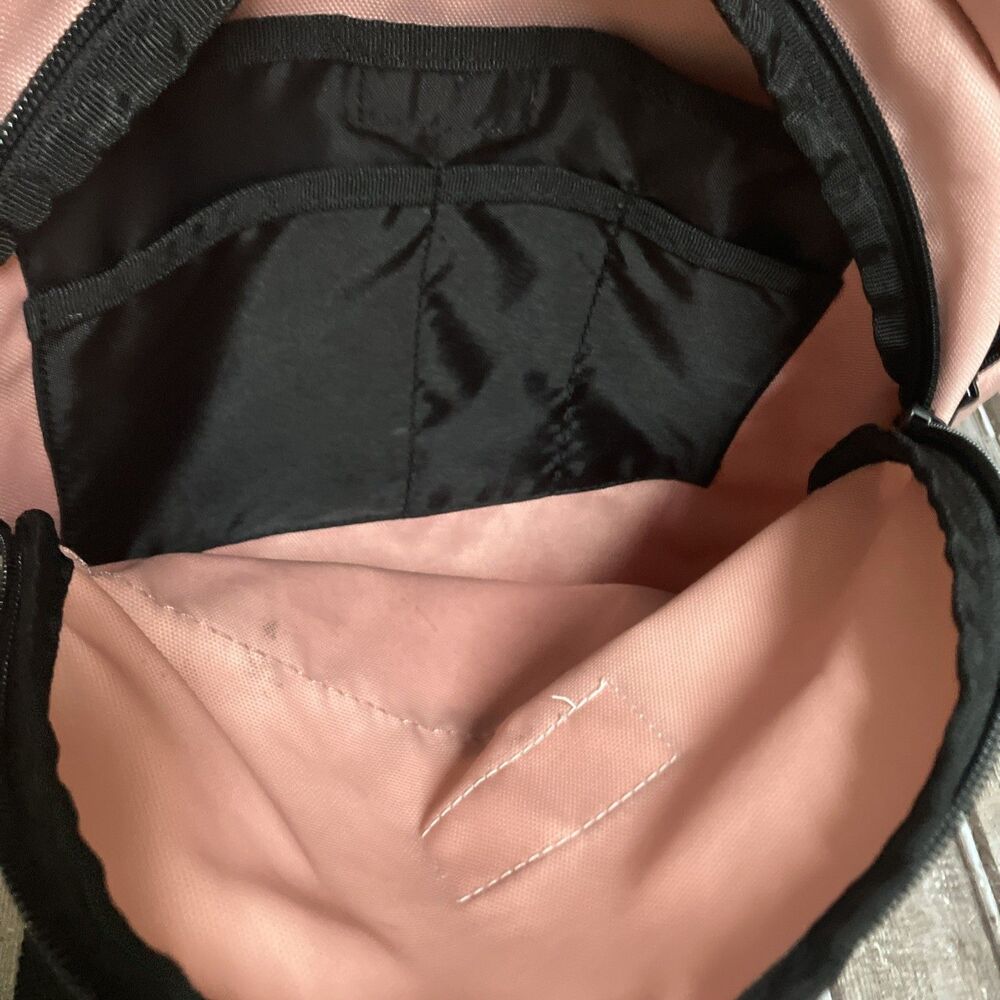 Vans Off The Wall Light Pink Backpack 17”x12” - Picture 10 of 14